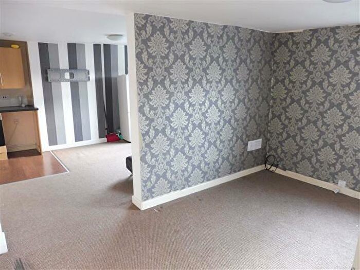 1 Bedroom Flat To Rent In Oxford Street, Kidderminster, DY10