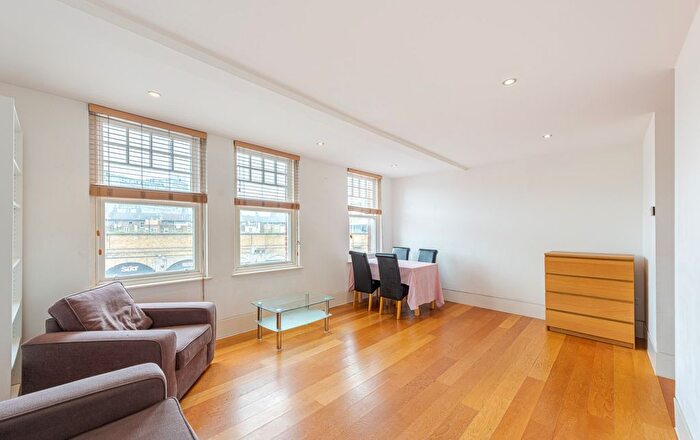 1 Bedroom Flat To Rent In Queenstown Road, SW8