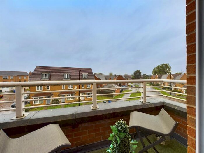 Houses for sale & to rent in DN3 3AW, Colbeck Close, Armthorpe Doncaster