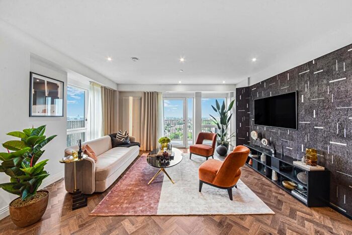 1 Bedroom Apartment To Rent In Botanist House, Seagull Lane, E16