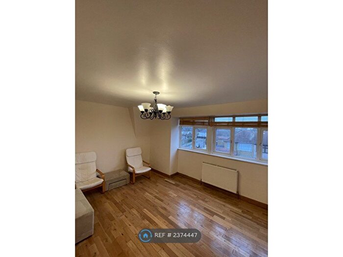 2 Bedroom Flat To Rent In Manor Road, Harrow, HA1