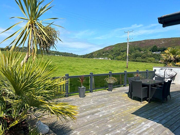 3 Bedroom Lodge For Sale In The Warren Resort And Spa, LL53