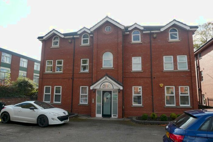 2 Bedroom Flat To Rent In Niagara Street, Heaviley, Stockport, Cheshire, SK2