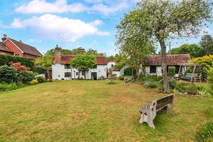 4 Bedroom Detached House For Sale In Elstead, Godalming, Surrey, GU8