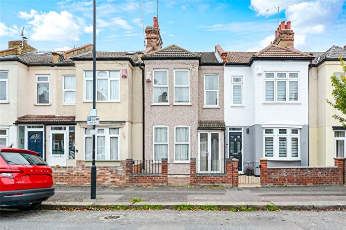 2 Bedroom Terraced House For Sale In Chaucer Road, Walthamstow, London, E17