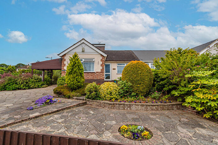 2 Bedroom Semi Detached House For Sale In Eastwood Old Road, Leigh-on-sea, SS9