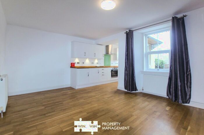 2 Bedroom Flat To Rent In Belmont Road, Juniper Green, Edinburgh, EH14