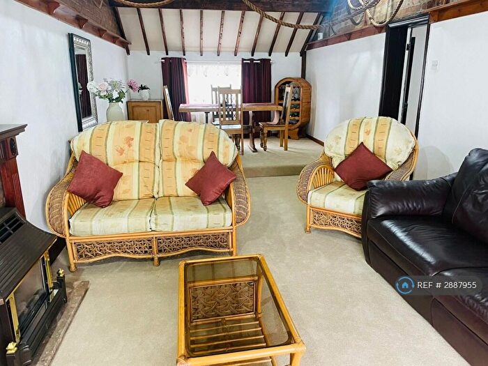 3 Bedroom Flat To Rent In New Street, Mawdesley, Ormskirk, L40