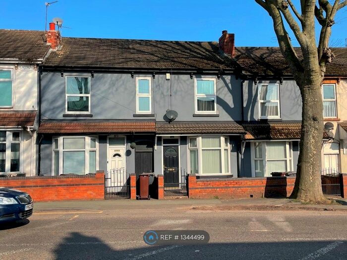 3 Bedroom Terraced House To Rent In Cannock Road, Wolverhampton, WV10