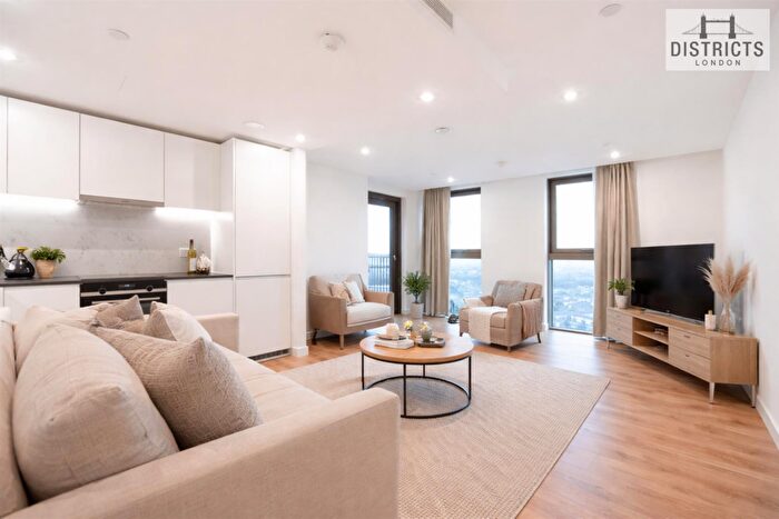 1 Bedroom Apartment To Rent In One Thames Quay, Marsh Wall, E14