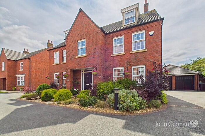 5 Bedroom Detached House For Sale In Cornflower Way, East Leake, LE12