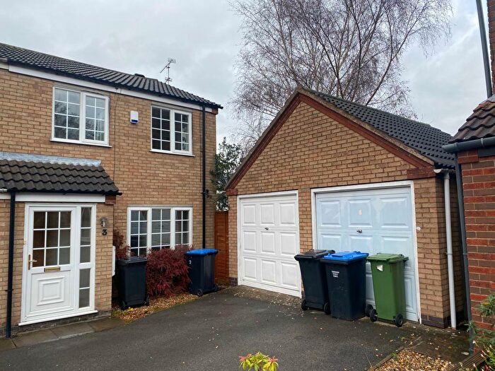 3 Bedroom Semi-Detached House To Rent In Walker Manor Court, Lutterworth, LE17