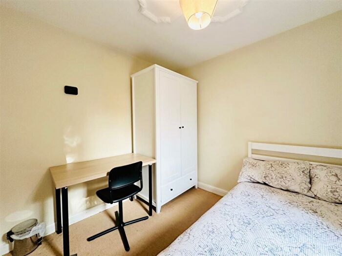 4 Bedroom House To Rent In St Nicholas Place, Milford Street, Derby, DE1