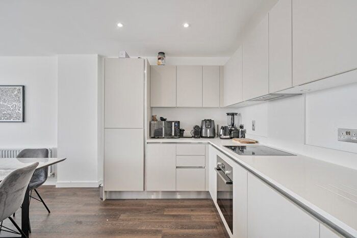 2 Bedroom Flat For Sale In Freedom House, West Ealing, London, W13