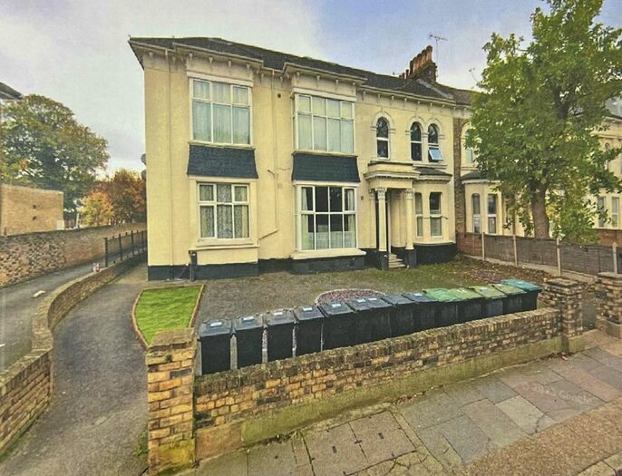 1 Bedroom Flat To Rent In Overcliffe, Northfleet, Gravesend, DA11