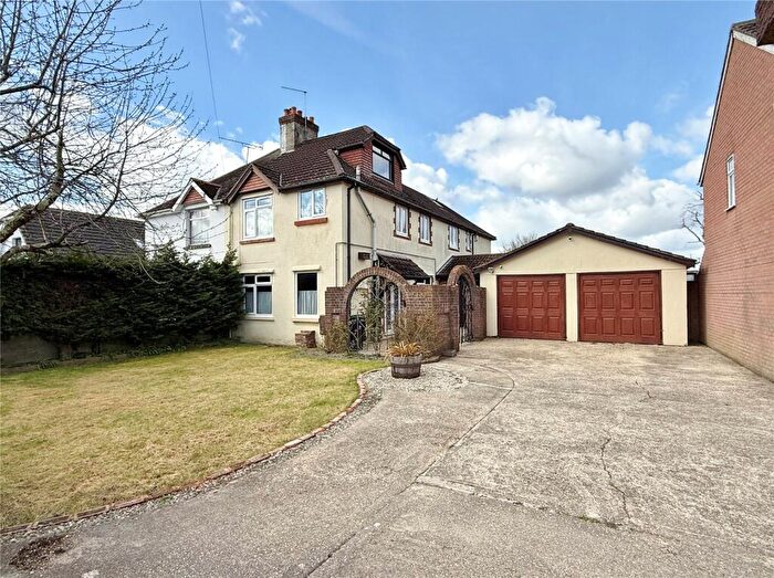 4 Bedroom Semi Detached House For Sale In Dewlands Road, Verwood, Dorset, BH31