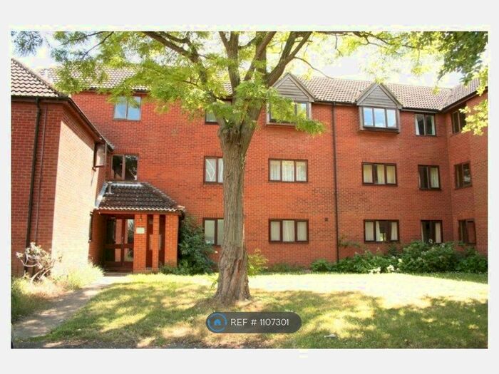 Studio To Rent In Corrie Road, Cambridge, CB1