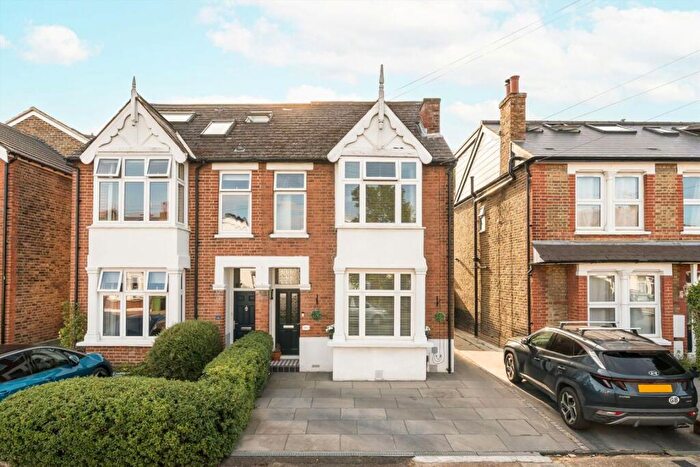 3 Bedroom Semi Detached House For Sale In Worthington Road, Surbiton, KT6