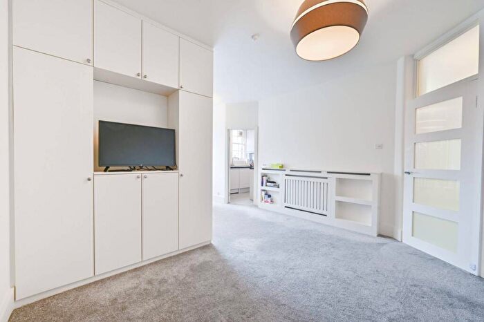1 Bedroom Flat To Rent In London, , St John's Wood, London, NW8