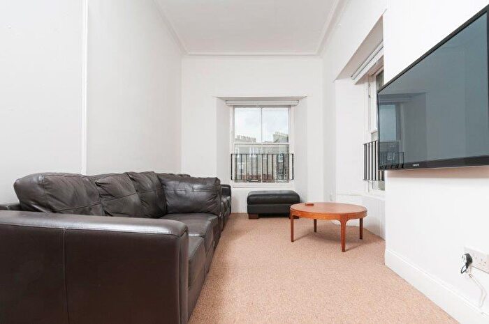 6 Bedroom Flat To Rent In L – Queensferry Street, Edinburgh, EH2