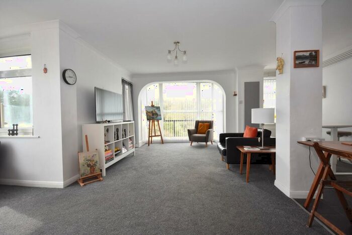 2 Bedroom Apartment For Sale In Seabank, The Esplanade, Penarth, CF64