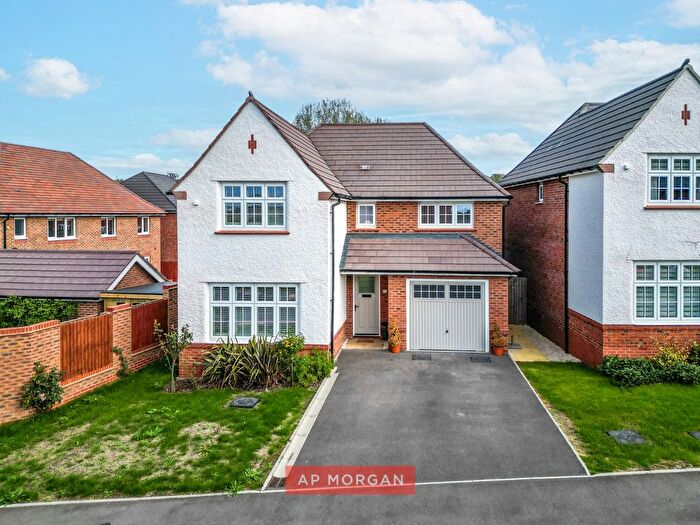 4 Bedroom Detached House For Sale In St. Andrews Road, Upper Bentley, Redditch, Worcestershire, B97