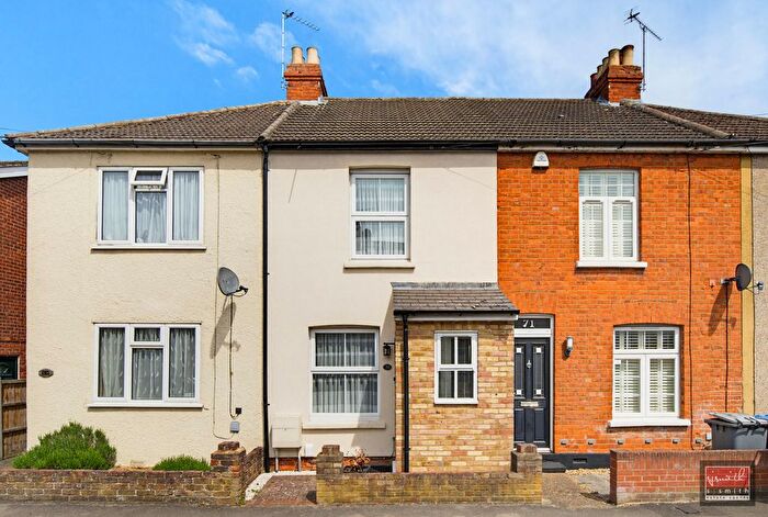 3 Bedroom Terraced House For Sale In Hythe Park Road, Egham, Surrey, TW20
