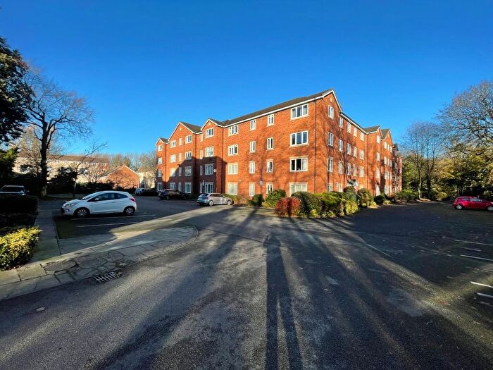 2 Bedroom Flat For Sale In Woodsome Park, Woolton, Liverpool, L25