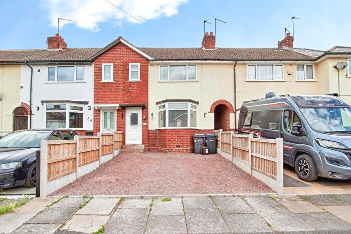 3 Bedroom Terraced House For Sale In Lanchester Road, Birmingham, West Midlands, B38