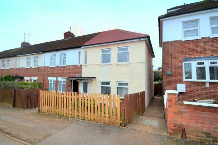 2 Bedroom Semi-Detached House To Rent In Springfield Road, Kettering, Northamptonshire, NN15