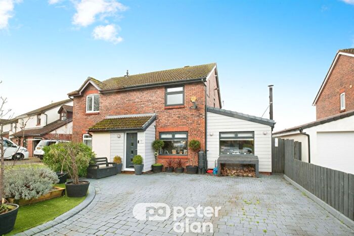 4 Bedroom Semi Detached House For Sale In Chester Close, New Inn, Pontypool, NP4