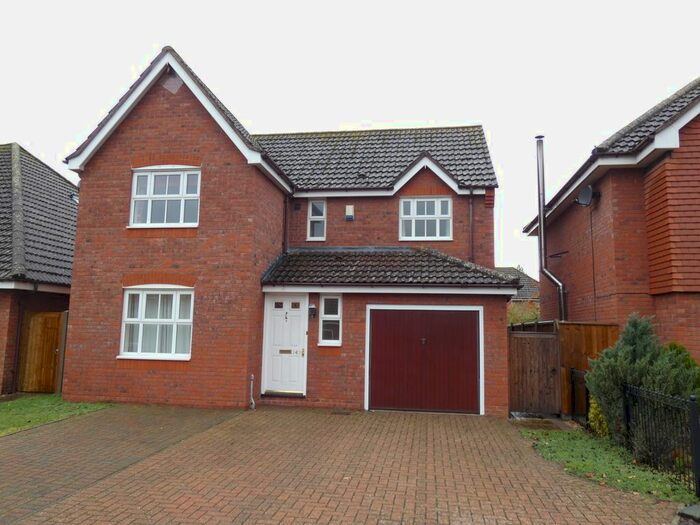 4 Bedroom Detached House To Rent In Foxglove Road, Thetford, IP24