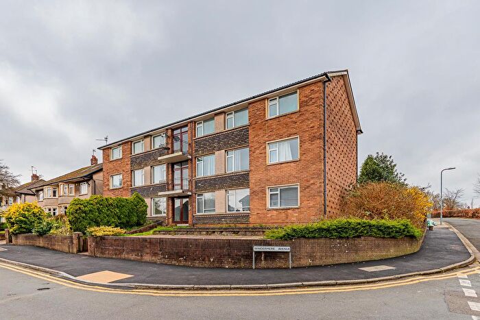 2 Bedroom Flat For Sale In Windermere Avenue, Roath Park, Cardiff, CF23