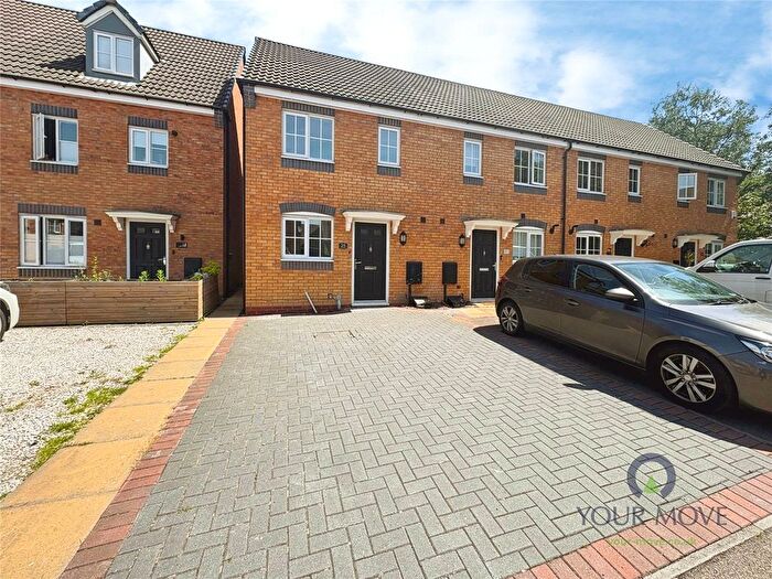 2 Bedroom End Of Terrace House To Rent In Ploughmans Grove, Huthwaite, Sutton-In-Ashfield, Nottinghamshire, NG17