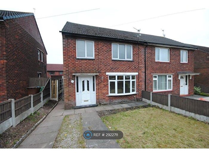 3 Bedroom Semi Detached House To Rent In Silverdale Avenue, Wigan, WN2