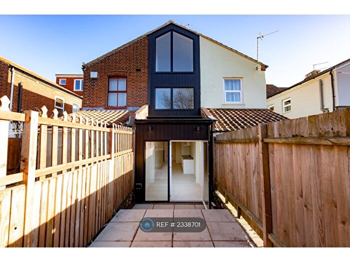 2 Bedroom Terraced House To Rent In Angel Road, Norwich, NR3