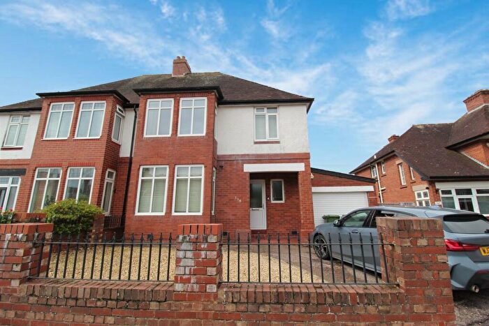 4 Bedroom Semi-Detached House To Rent In Pinhoe, EX4