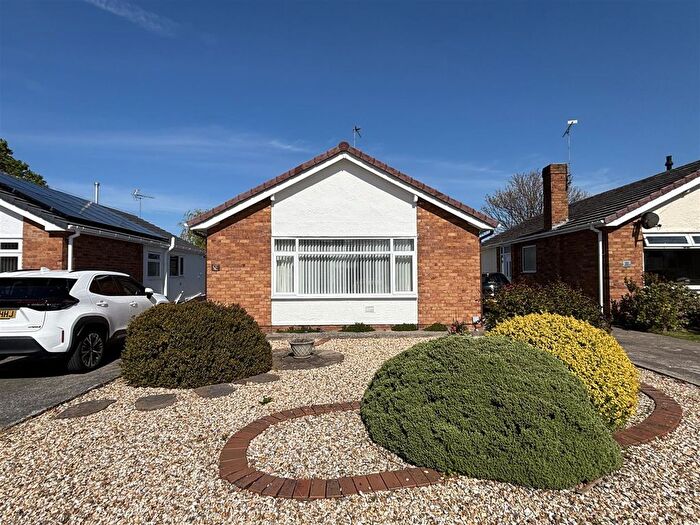 2 Bedroom Detached Bungalow For Sale In Turnberry Drive, Abergele, LL22