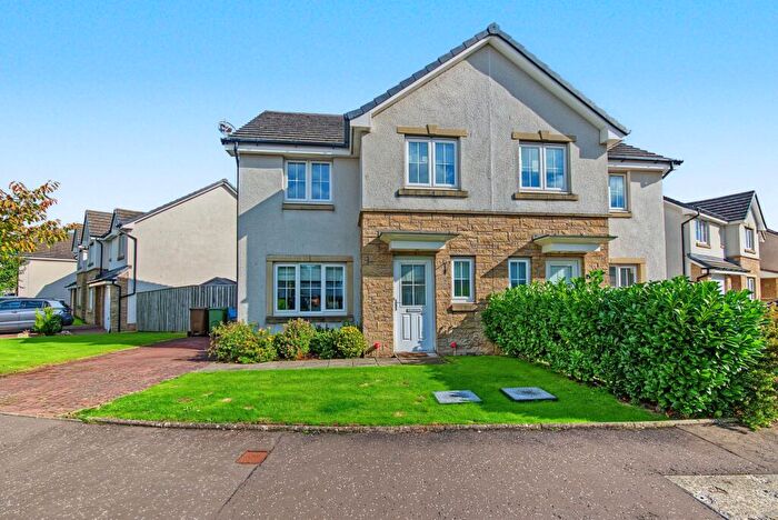 3 Bedroom Semi-Detached House For Sale In Muirfield Drive, Kilmarnock, KA1