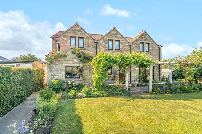 3 Bedroom Detached House For Sale In North Lane, Norham, Berwick-Upon-Tweed, Northumberland, TD15