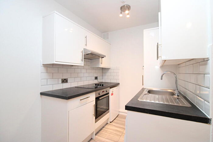 Flat To Rent In St. Aubyns, Hove, BN3
