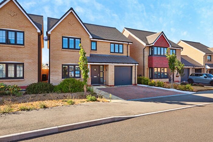 4 Bedroom Detached House For Sale In Clydesdale Road, Witchford, Ely, CB6