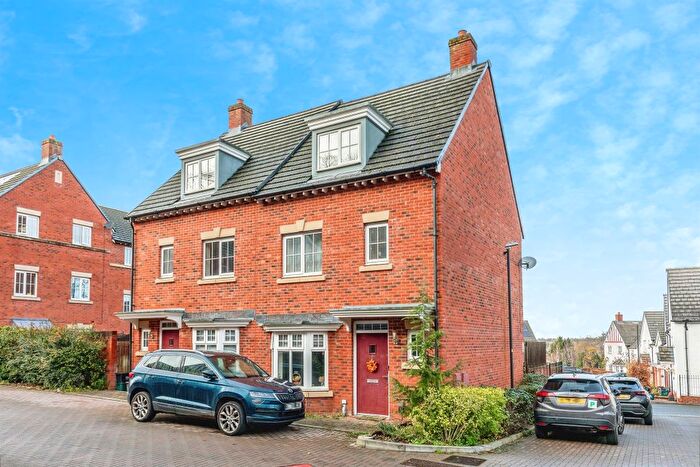 4 Bedroom Semi-Detached House For Sale In Thornfield Road, Bristol, BS10