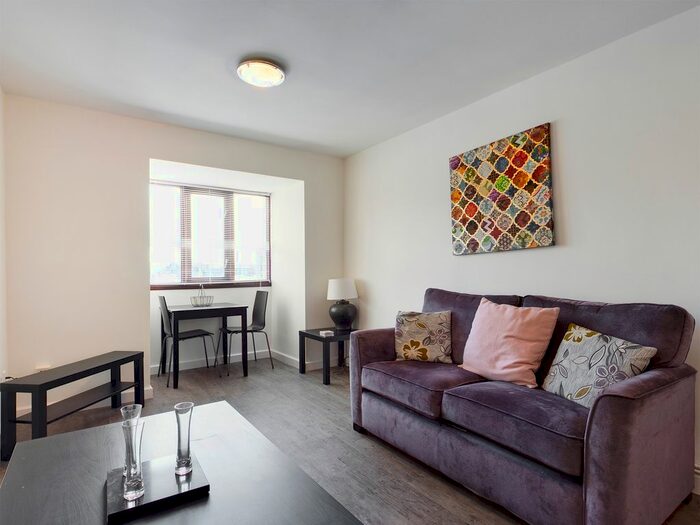 1 Bedroom Flat To Rent In Abernathy Quay, Marina, Swansea, SA1