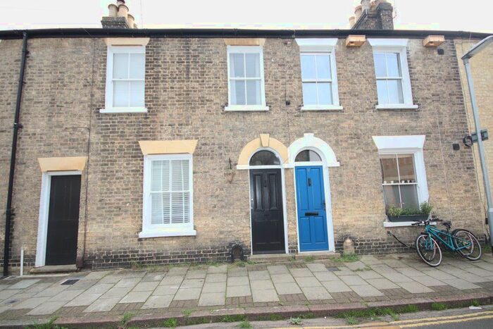 3 Bedroom Property To Rent In Norwich Street, Cambridge, CB2