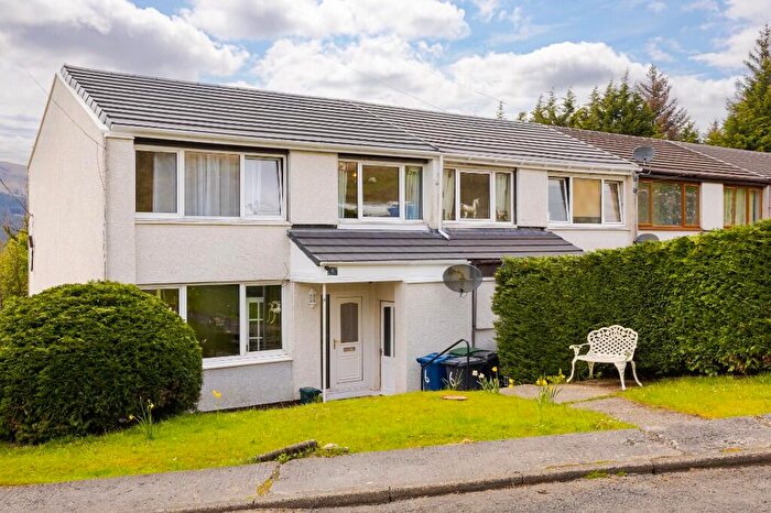 3 Bedroom End Of Terrace House For Sale In Loch View, Ardpeaton, Cove, Argyll And Bute, G84
