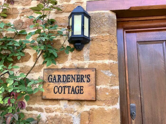 2 Bedroom Semi-Detached House To Rent In Church Hill, Warmington, Banbury, OX17