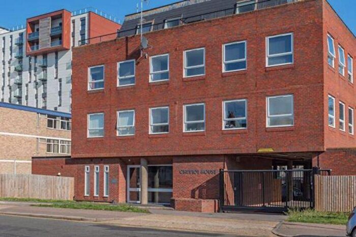 1 Bedroom Apartment To Rent In Baxter Avenue, Southend-On-Sea, SS2