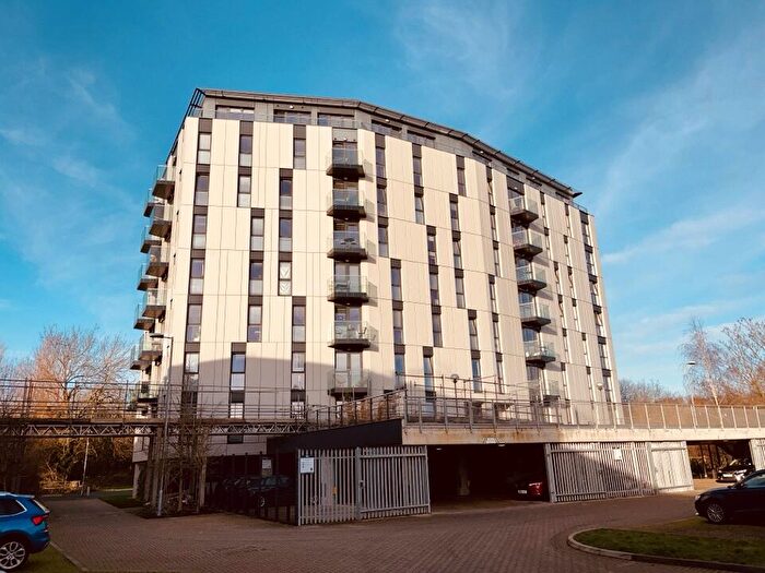2 Bedroom Apartment To Rent In Century Tower, Shire Gate, Chelmsford, CM2