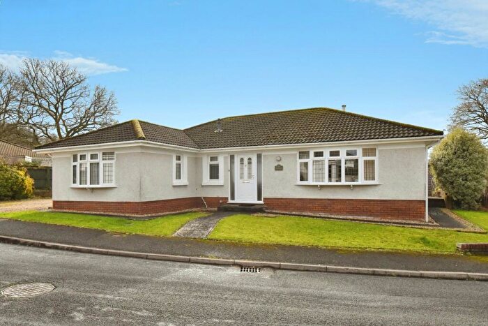 3 Bedroom Bungalow For Sale In Maes Yr Helyg, Llandybie, Ammanford, Carmarthenshire, SA18